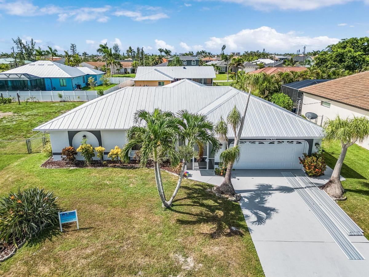 Villa Charming Sunset Cape Coral Exterior photo